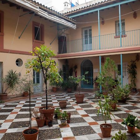180 Home Ideal Apartamento Con Patio San Bernardo 2 Seville Exterior photo